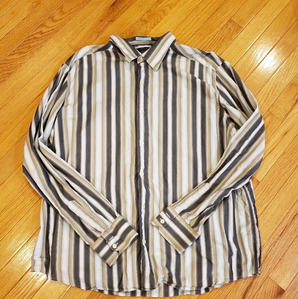 Clairborne Men's Button Down Shirt
